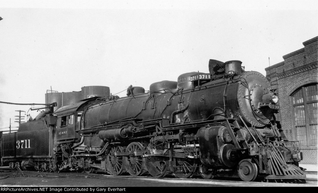 ATSF 4-8-2 #3711